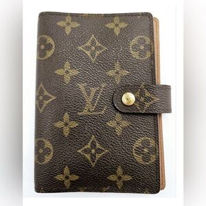 Louis Vuitton Authentic LV Monogram PM Agenda Cover
